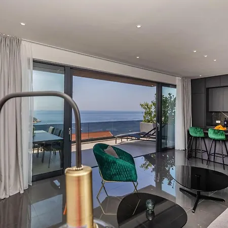 5 Star Luxury Seaview ドゥブロブニク