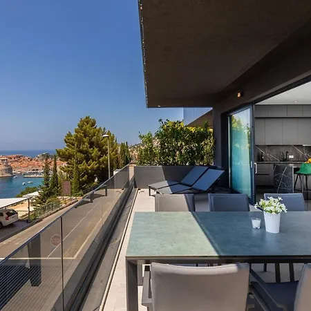Apartment 5 Star Luxury Seaview